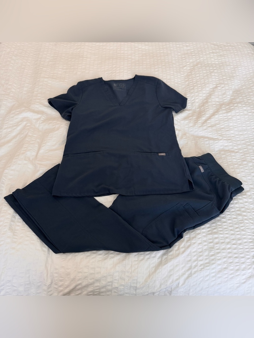 Figs Women’s Technical Collection Scrub Set